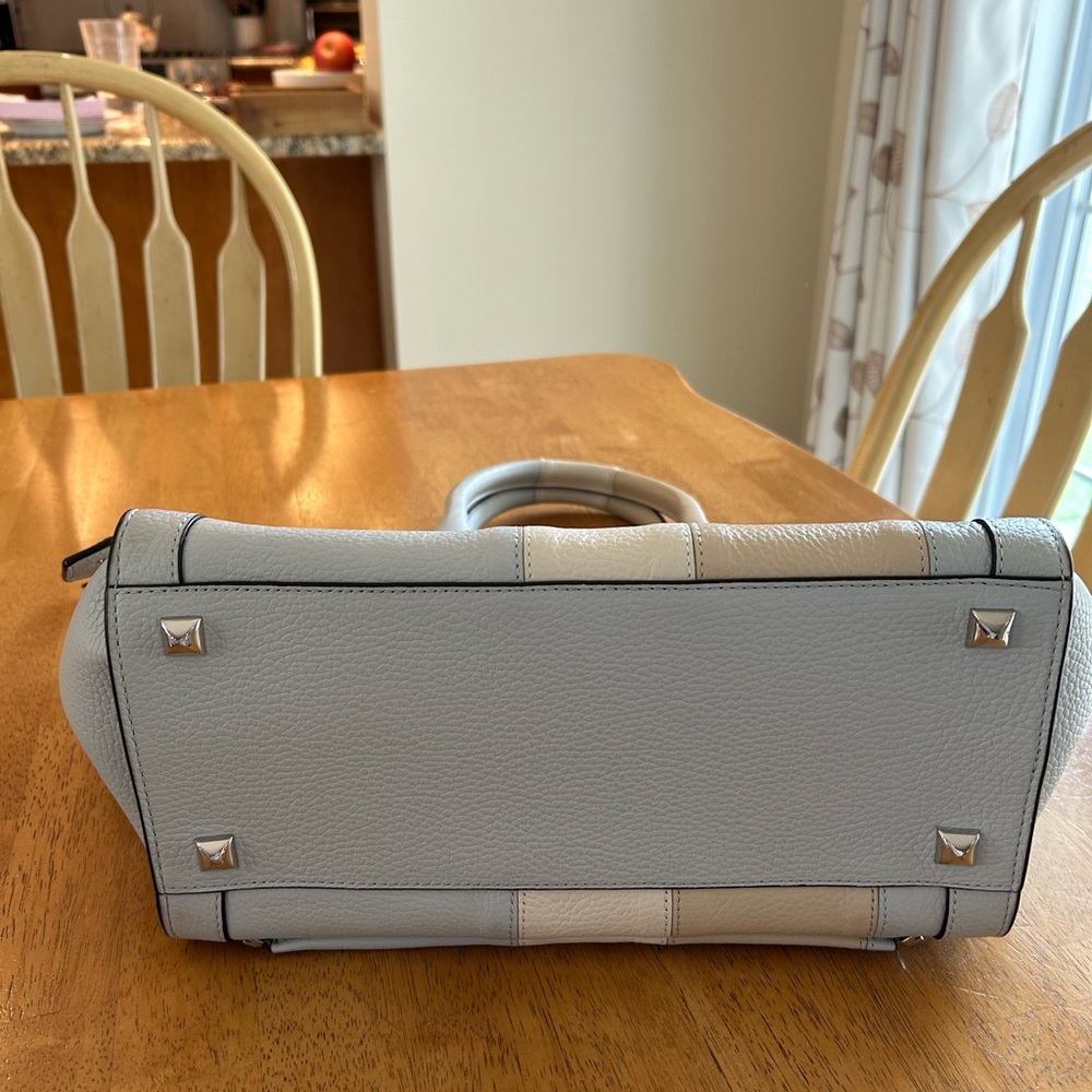 Henri Bendel Rivington Handbag - Picture 4 of 12